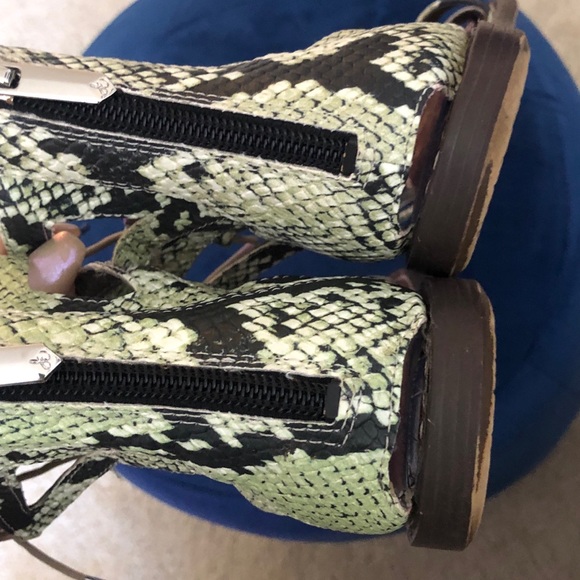 Sam Edelman snake embossed leather gladiator flat sandal - Picture 2 of 7